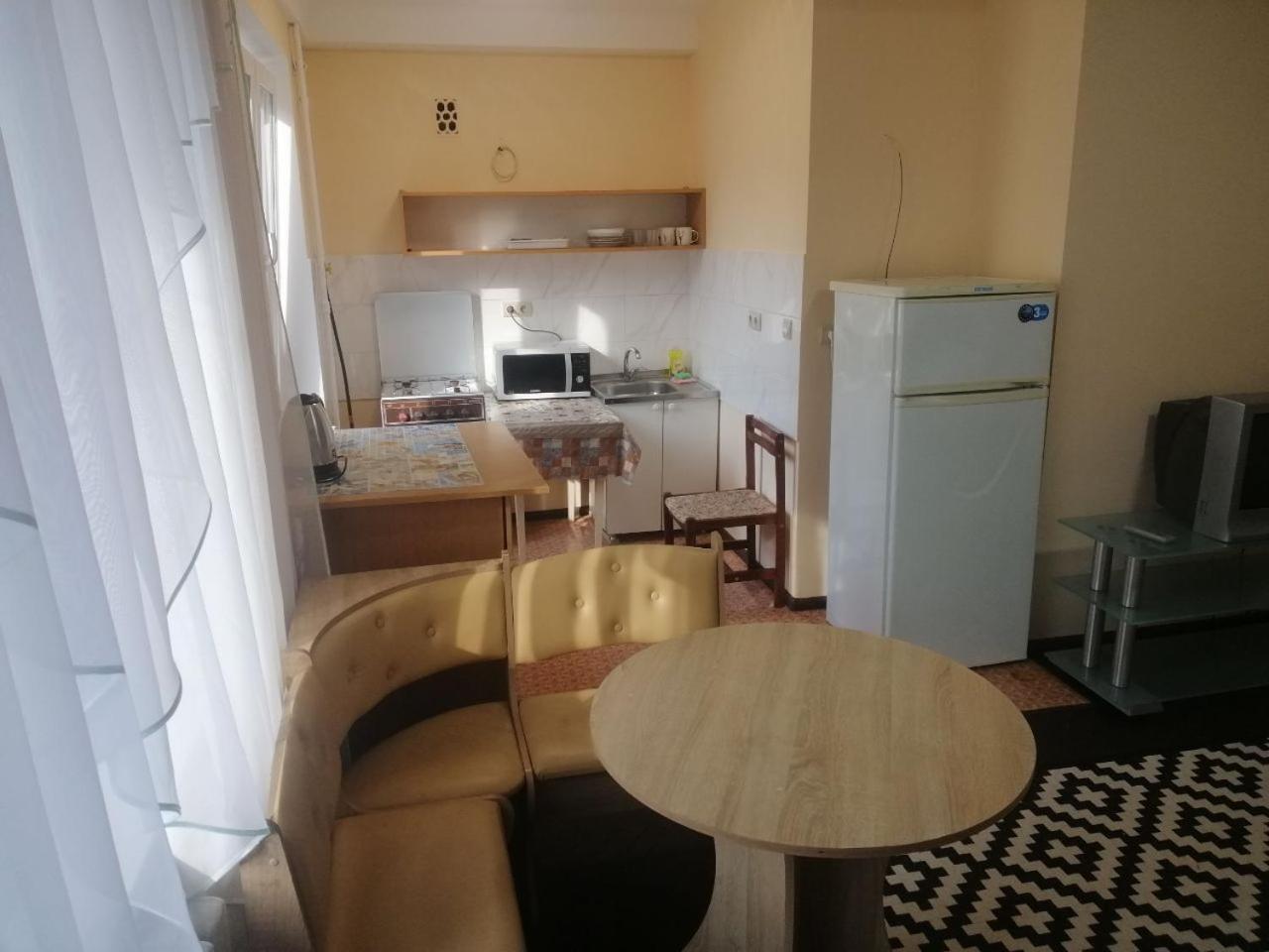 Квартира По Адресу Дружбы Народов 8А Kiev Ngoại thất bức ảnh